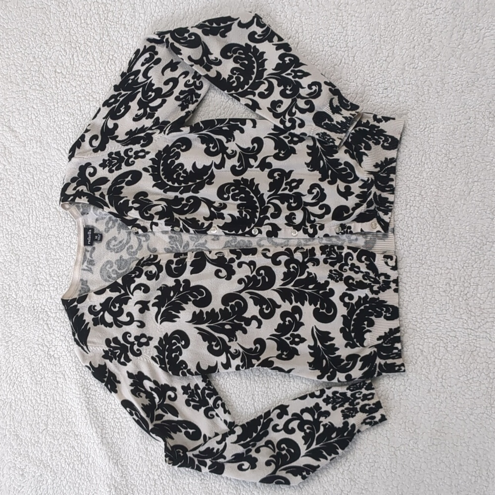 Rafaella button up Cardigan, black and white